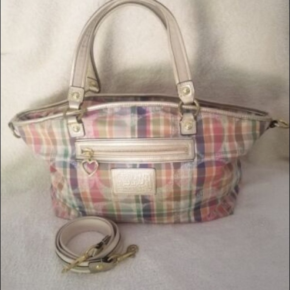Beautiful and stylish Coach Daisy Madras Satchel